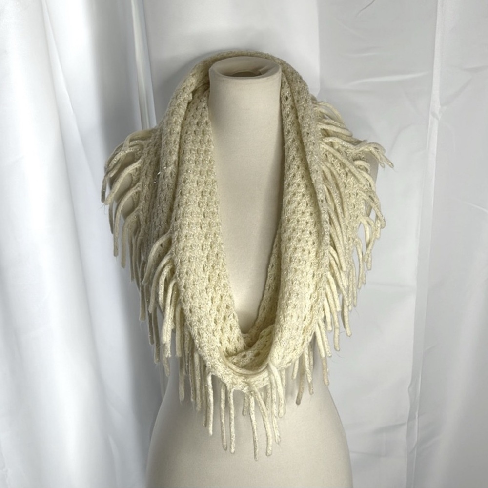 Crochet Infinity Fringe Scarf